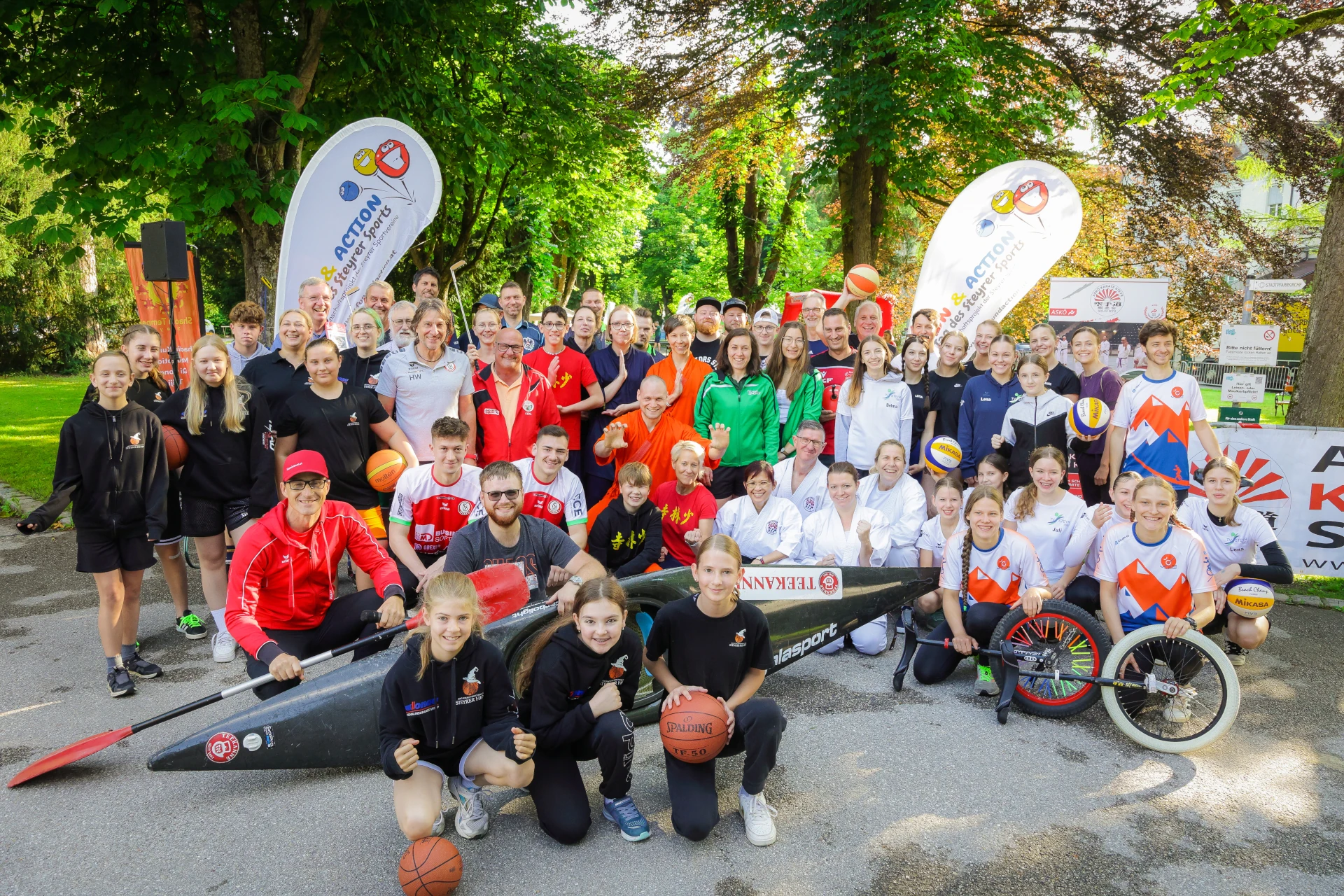 Gruppenfoto Tag des Steyrer Sports - Rechte bei CarinaWojtak_pixelscreativefactory Gruppenfoto Tag des Steyrer Sports - Rechte bei CarinaWojtak_pixelscreativefactory